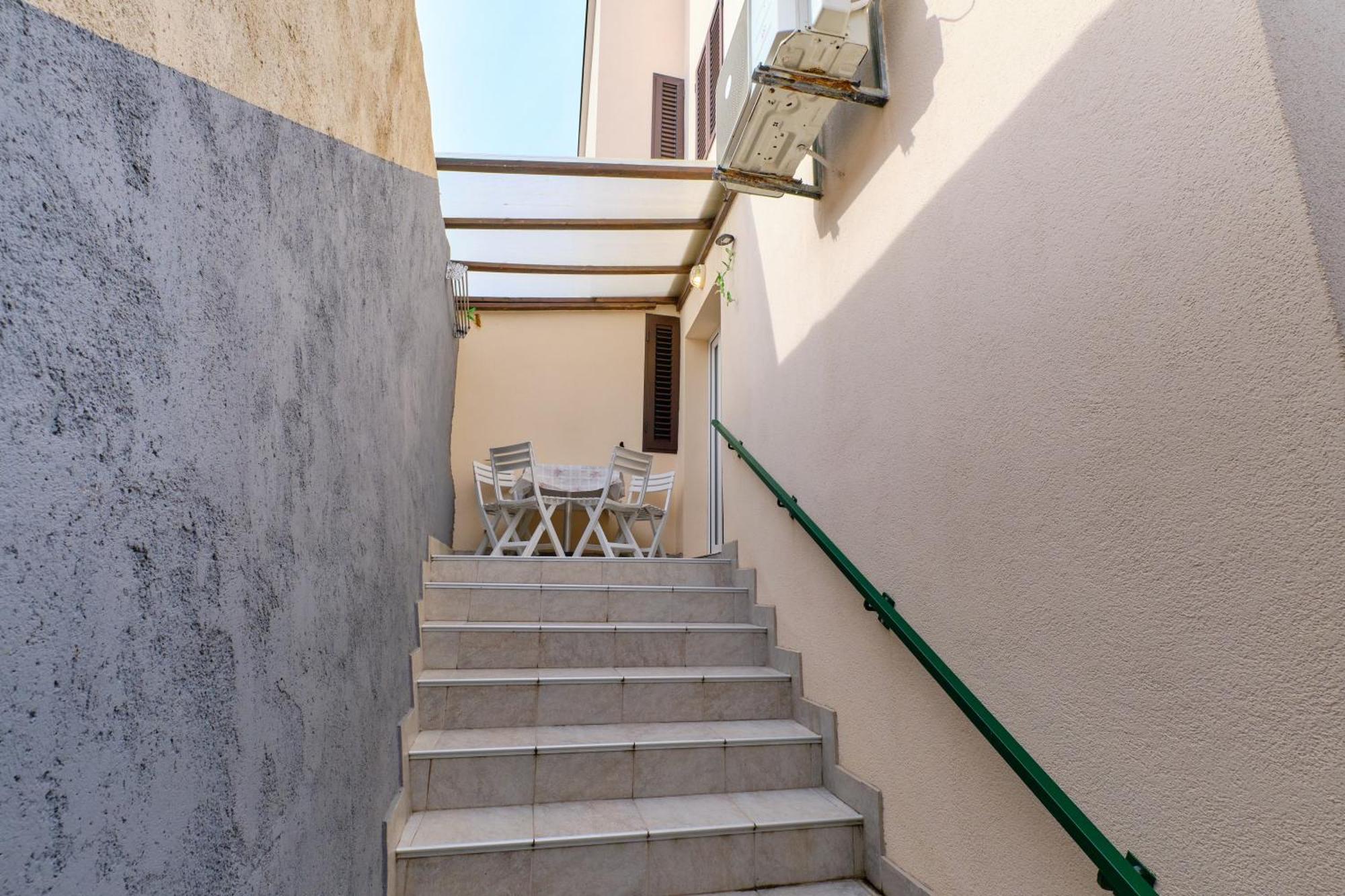 Apartments Antonella Veli Lošinj Exterior foto